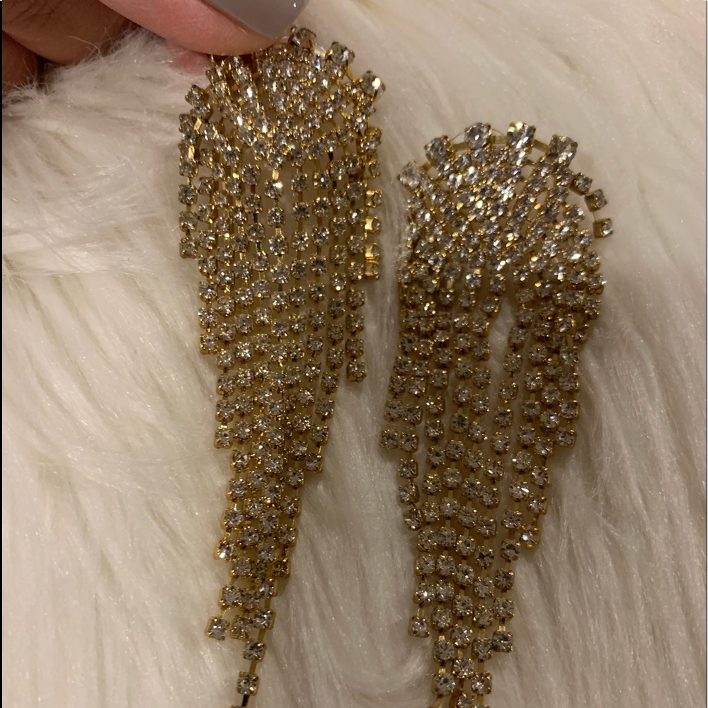 NWT - Tasha Gold Fringe earrings